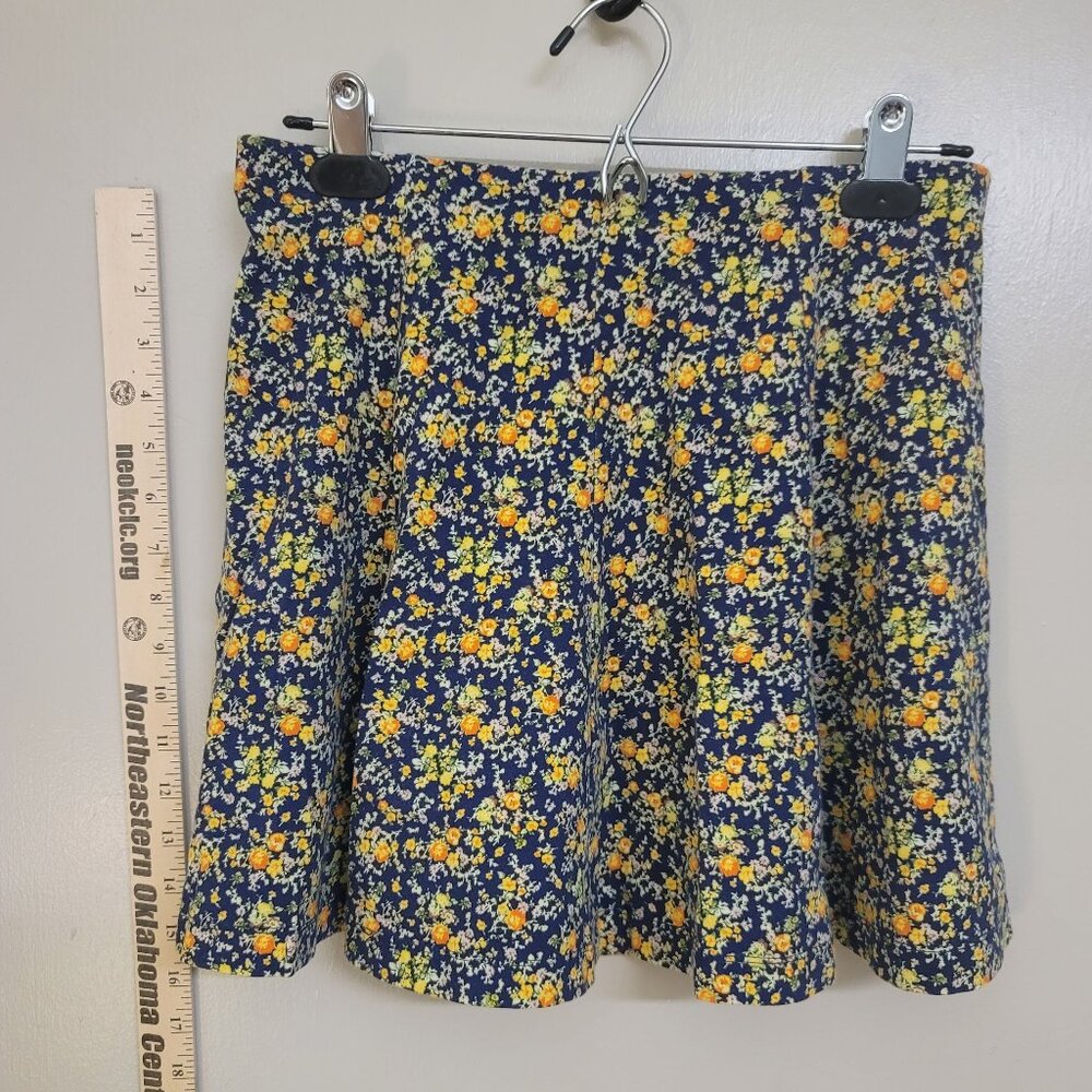 Forever 21 Flower Print Miniskirt Large